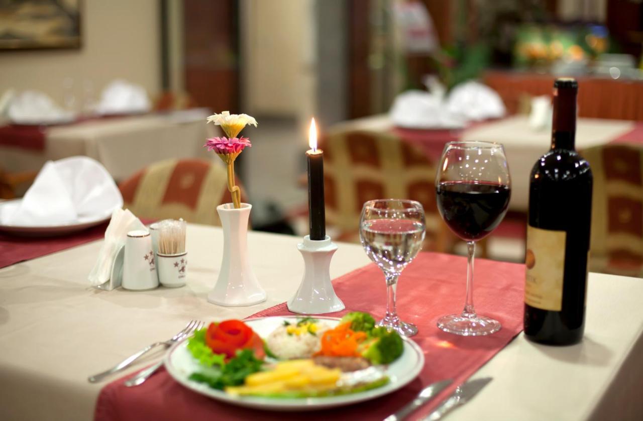 Sefa Hotel 1 צ'ורלו מראה חיצוני תמונה
